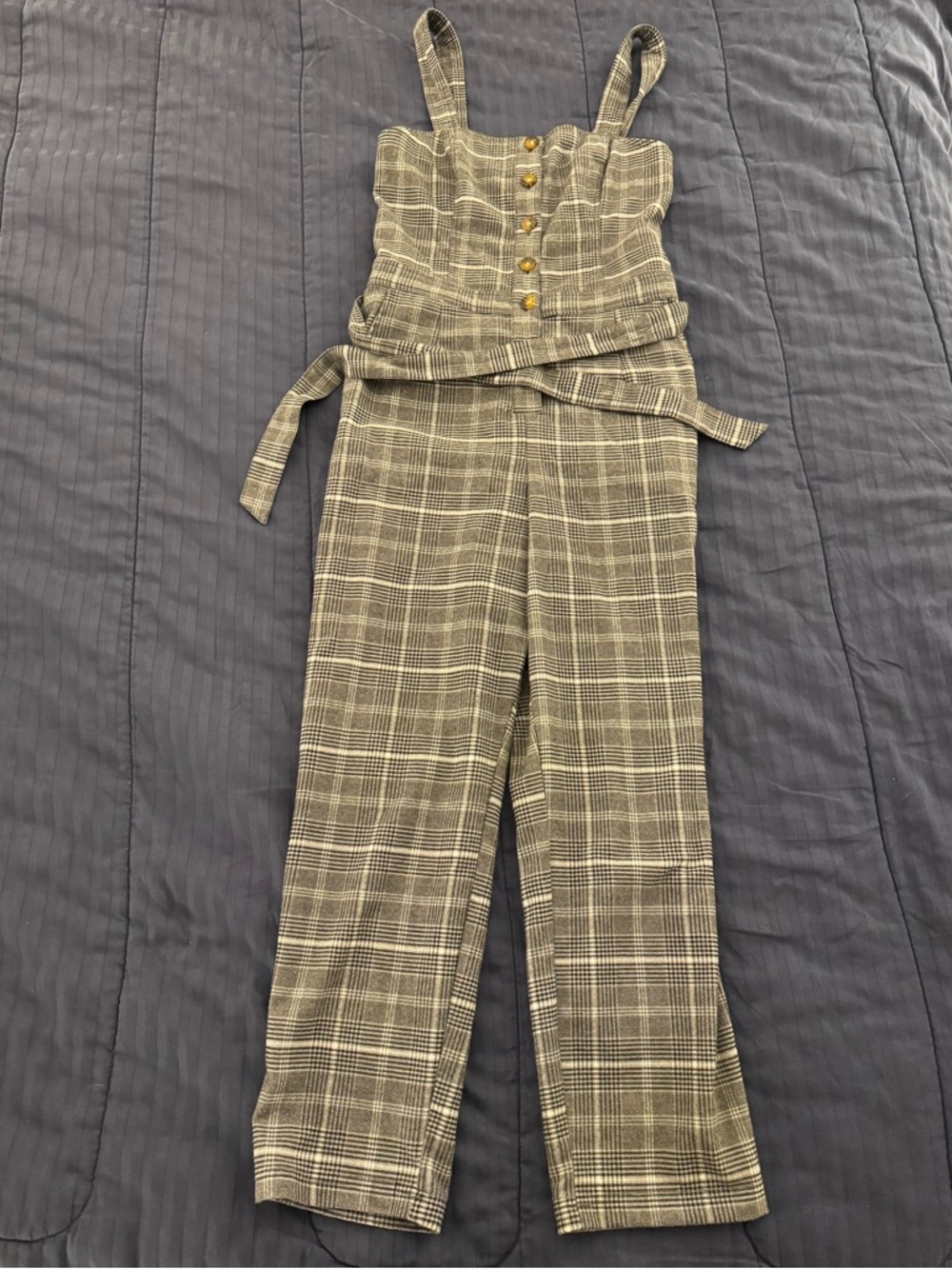 Hollister Plaid Jumpsuit Adjustable Straps Size Medium